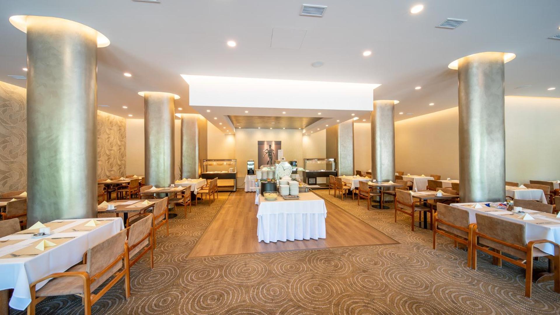 Maj Hotel Medical Wellness Piest'any Exterior photo
