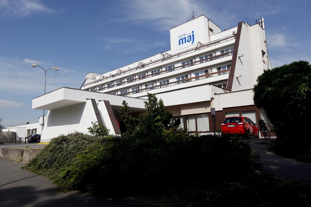 Maj Hotel Medical Wellness Piest'any Exterior photo